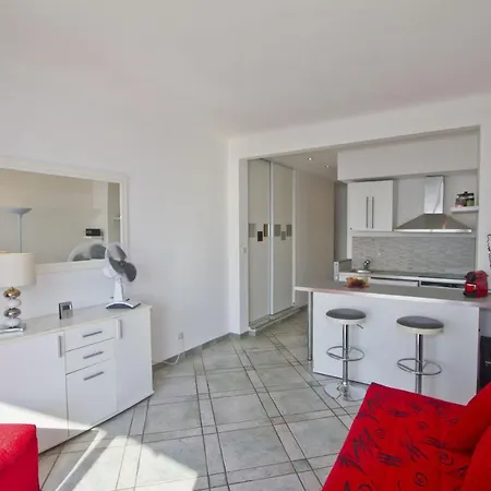 Le Vincennes Studio - Promenade Holiday